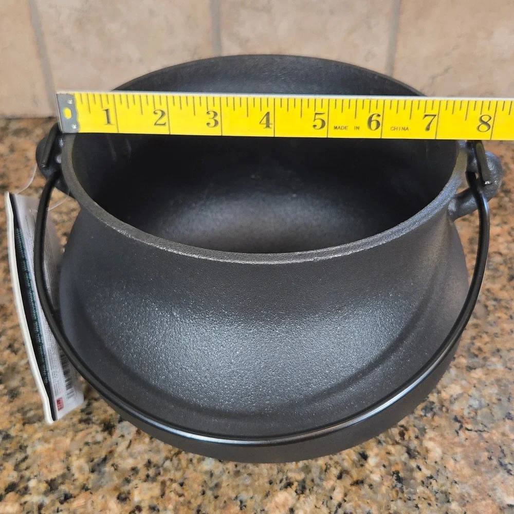 Smith and Clark Cast Iron Cauldron 4 QT BLACK 2026 Halloween Pre Seasoned